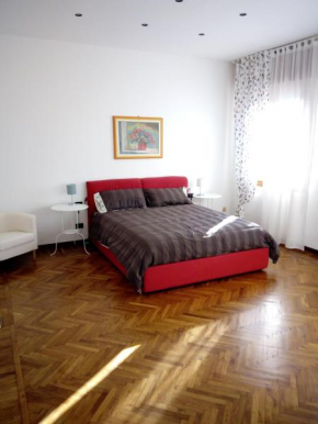 Polly House, Treviso